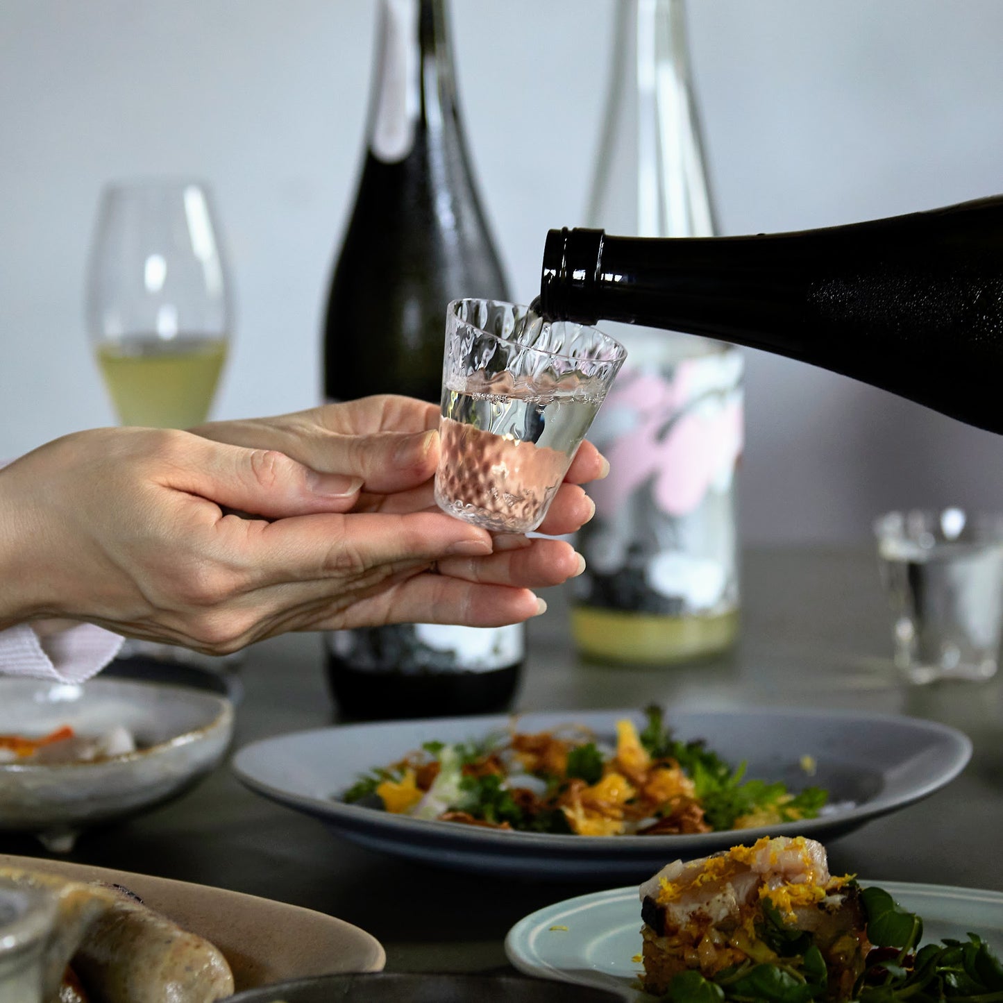 現代の和食のための「KASANE 日本酒 純米吟醸」